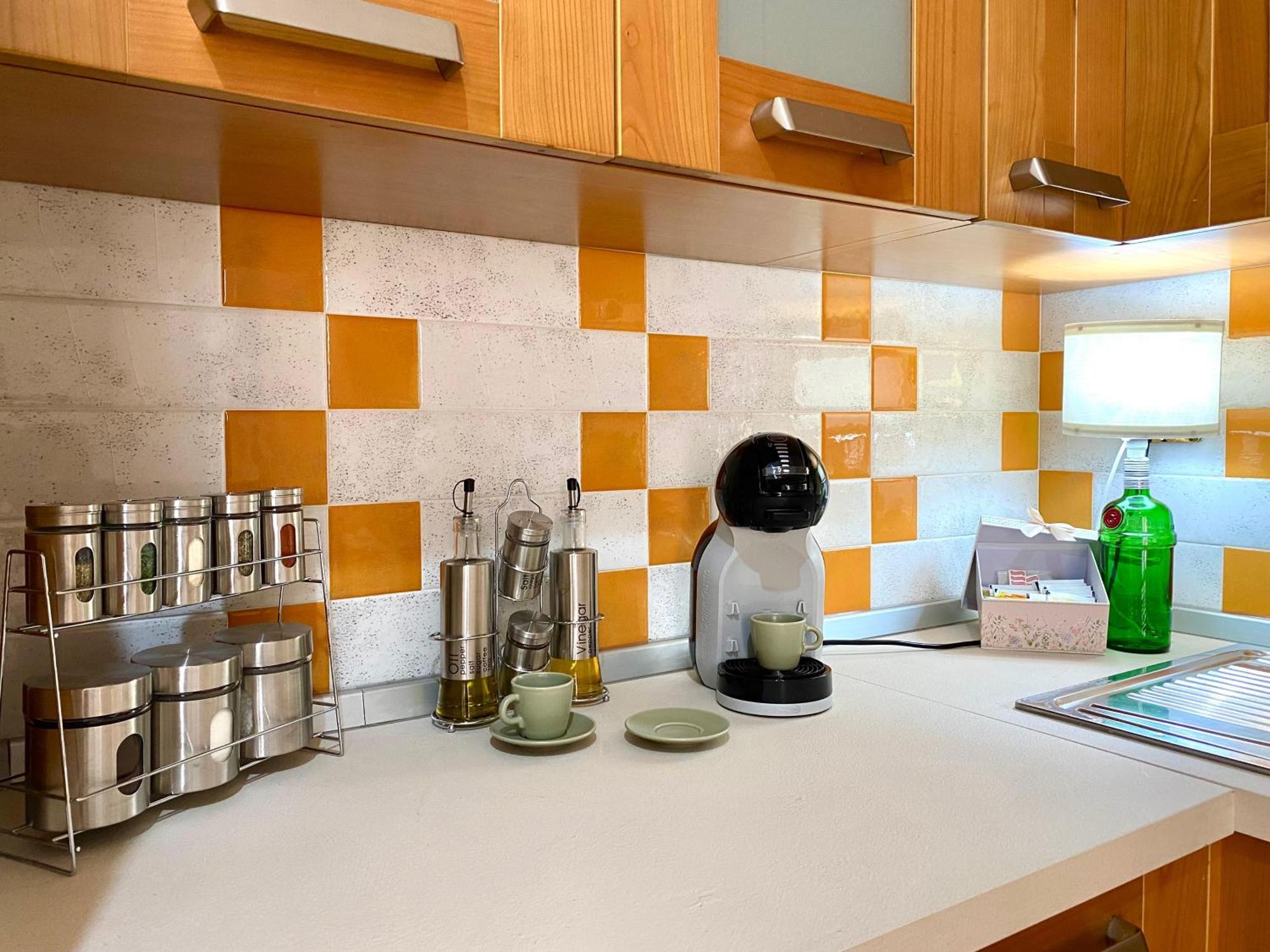 Apartmán A Casa Di Don Peppino Salerno Exteriér fotografie