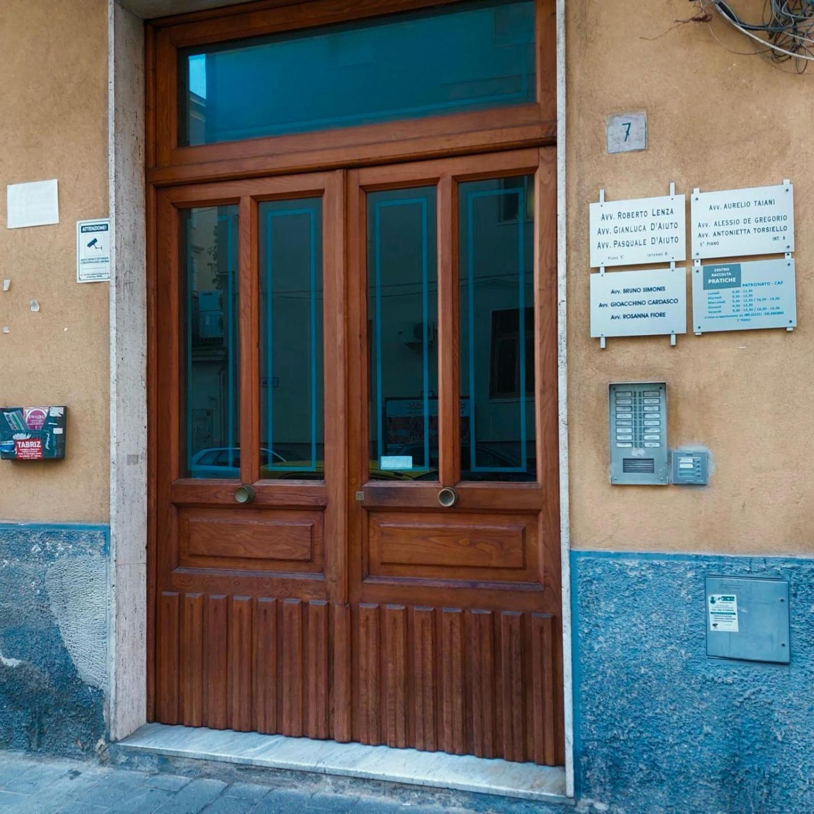 Apartmán A Casa Di Don Peppino Salerno Exteriér fotografie